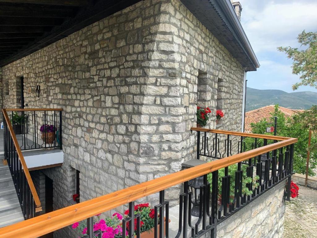 Villa Oda Tomori Berat Ngoại thất bức ảnh
