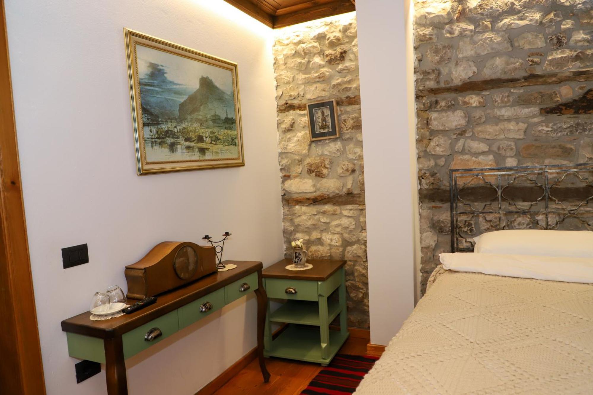 Villa Oda Tomori Berat Ngoại thất bức ảnh