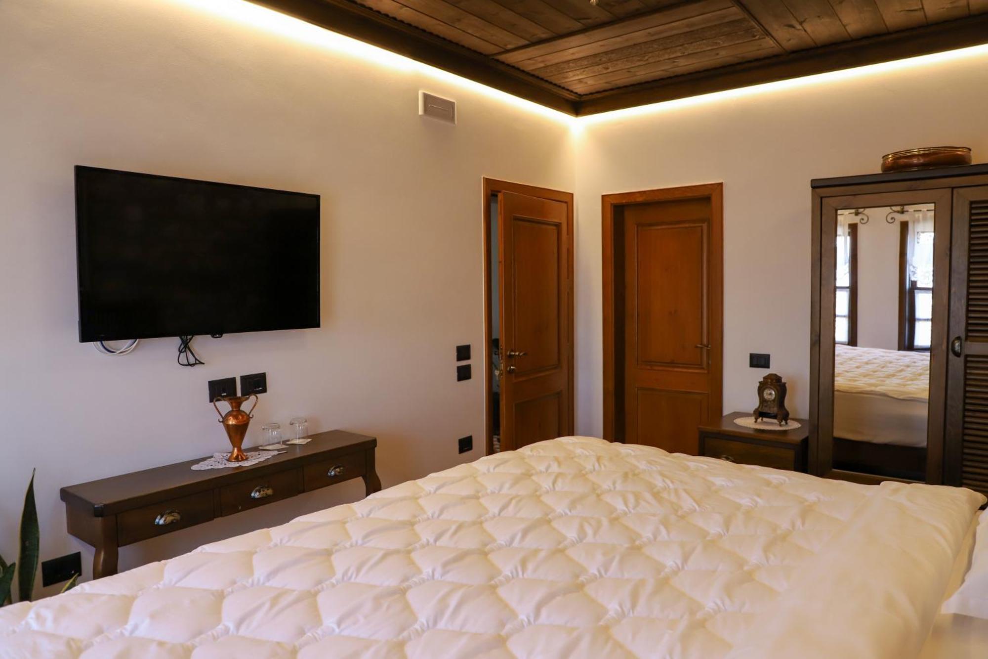 Villa Oda Tomori Berat Ngoại thất bức ảnh