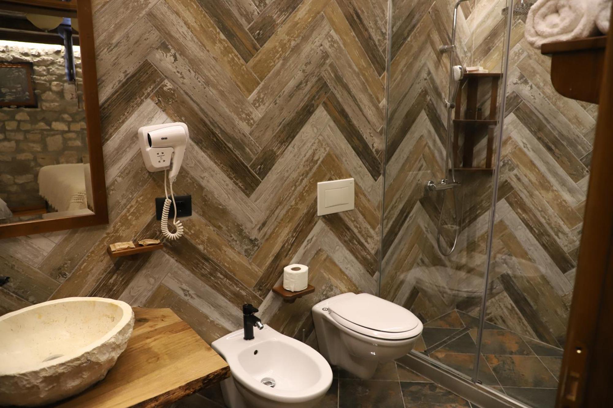 Villa Oda Tomori Berat Ngoại thất bức ảnh