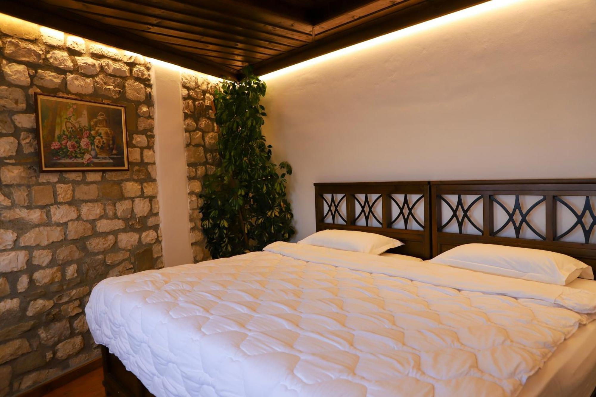 Villa Oda Tomori Berat Ngoại thất bức ảnh